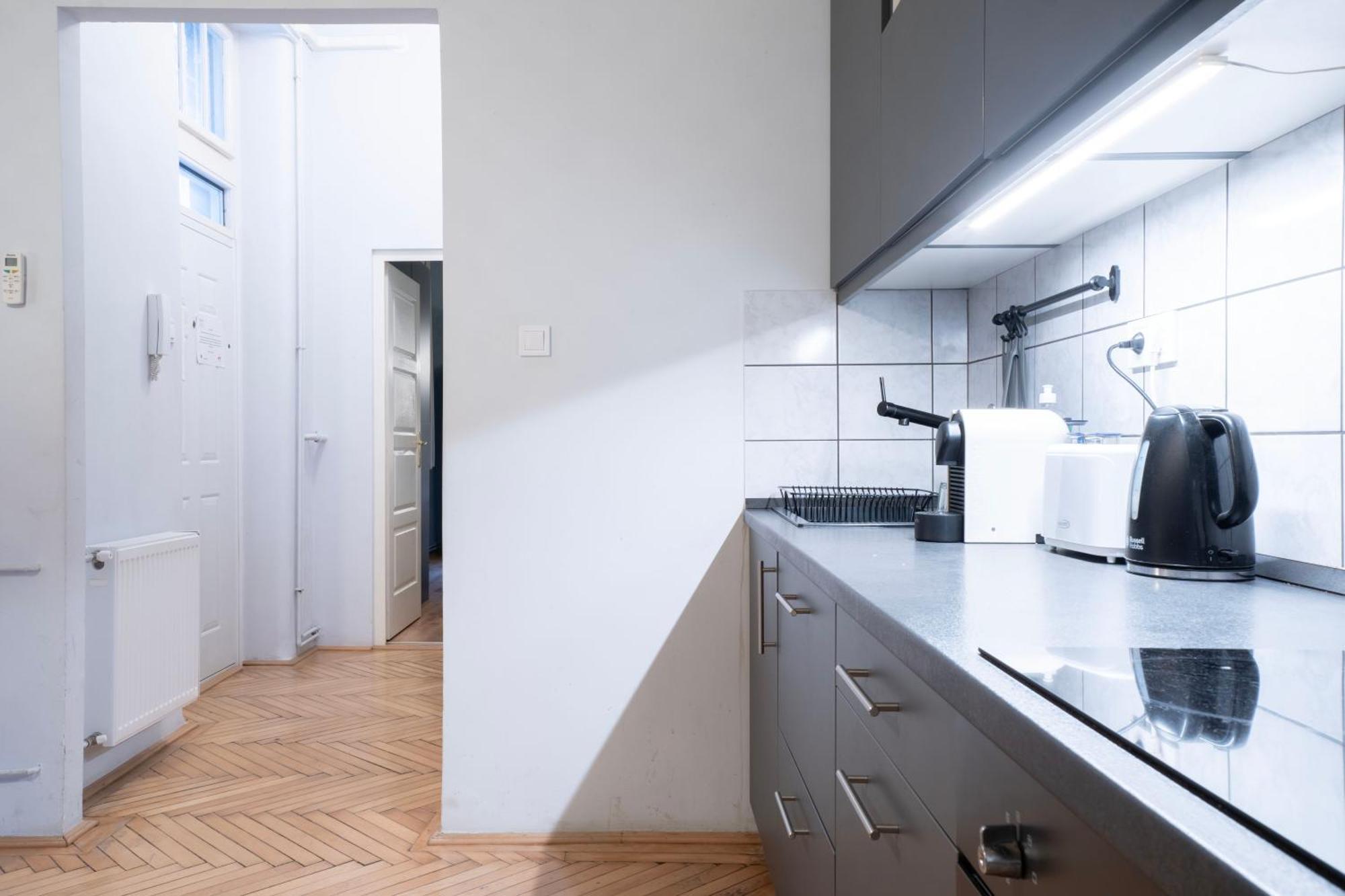 Super Comfort Apartment With 3 Rooms Next To Opera Budapest Bagian luar foto